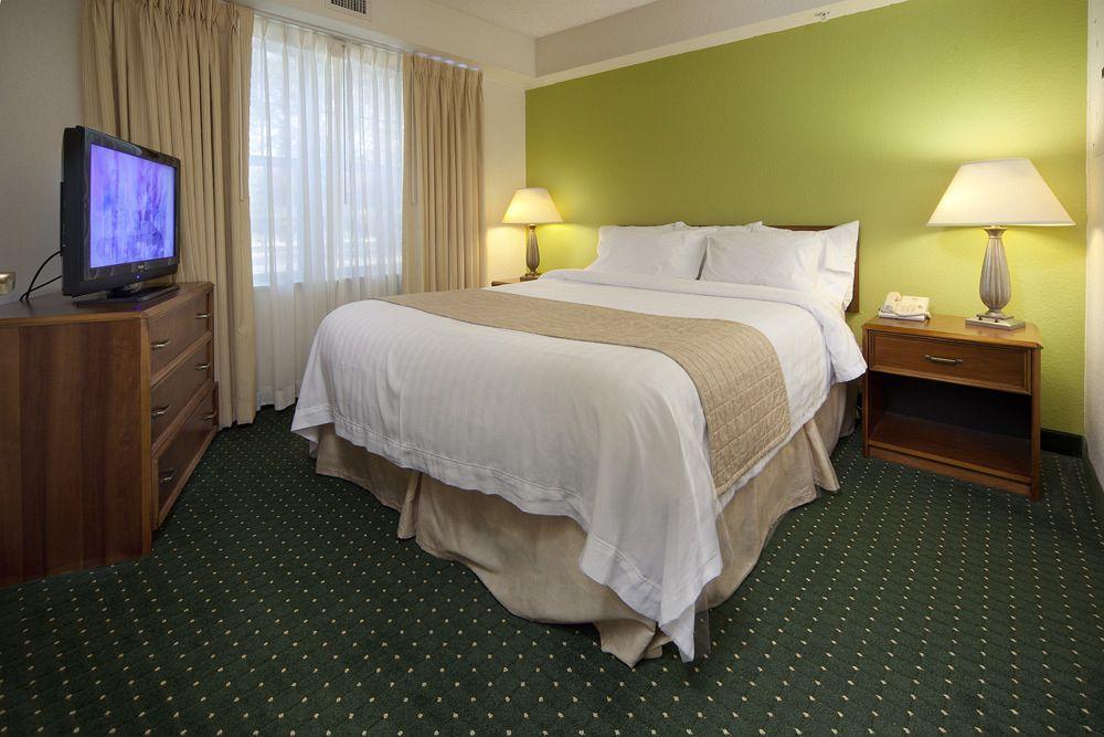 Residence Inn By Marriott Orlando East/Ucf Area Alafaya Eksteriør billede